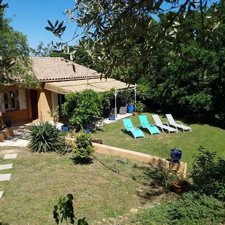 Entre Nimes Et Arles Villa Bellegarde  Luaran gambar